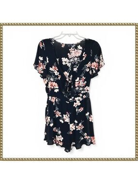 American Eagle Black Floral Romper Short Sleeve Large